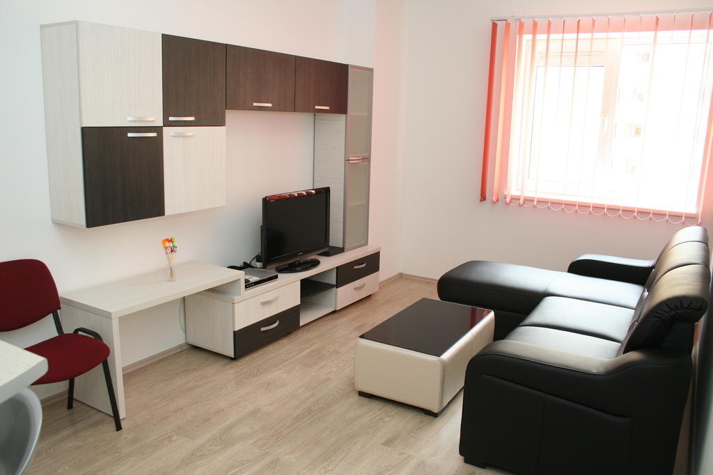 Top Rooms Aparthotel Bükreş Oda fotoğraf