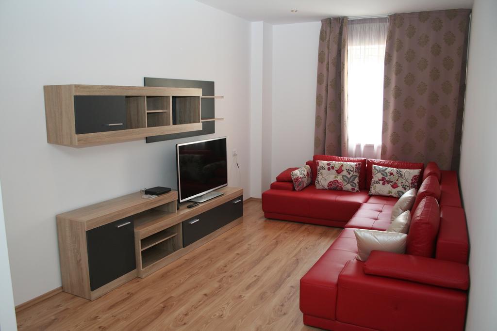 Top Rooms Aparthotel Bükreş Oda fotoğraf